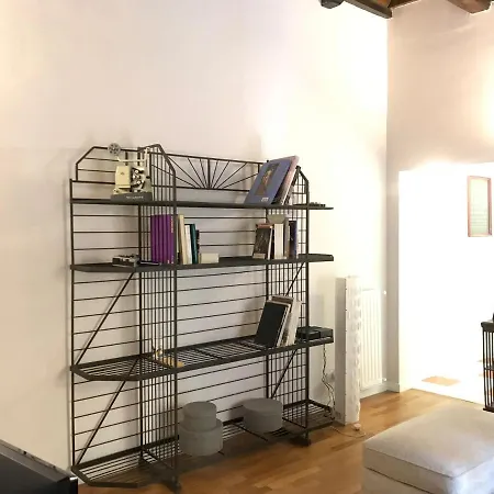 Roma-ntic Spanish Steps Apartment *