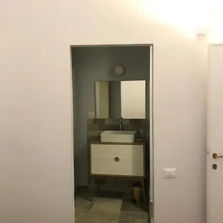 Roma-ntic Spanish Steps Apartment *