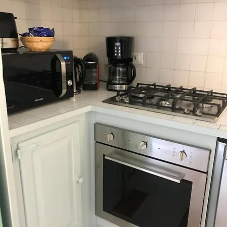 Roma-ntic Spanish Steps Apartment Rome